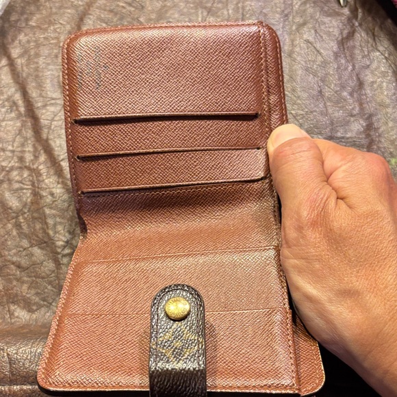 Louis Vuitton Brown and Gold Monogram Compact Snap Wallet - Picture 5 of 10